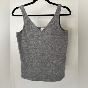e by eloise | gray v neck tank top